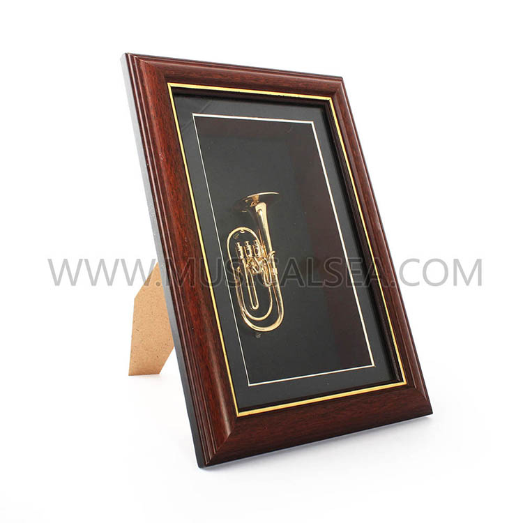 decorative picture frame